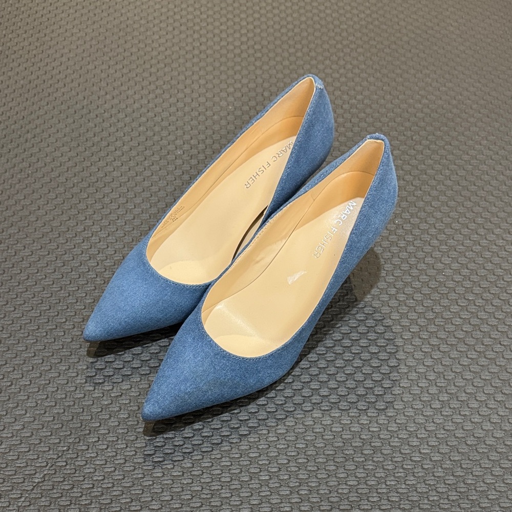 Marc Fisher Blue Heels